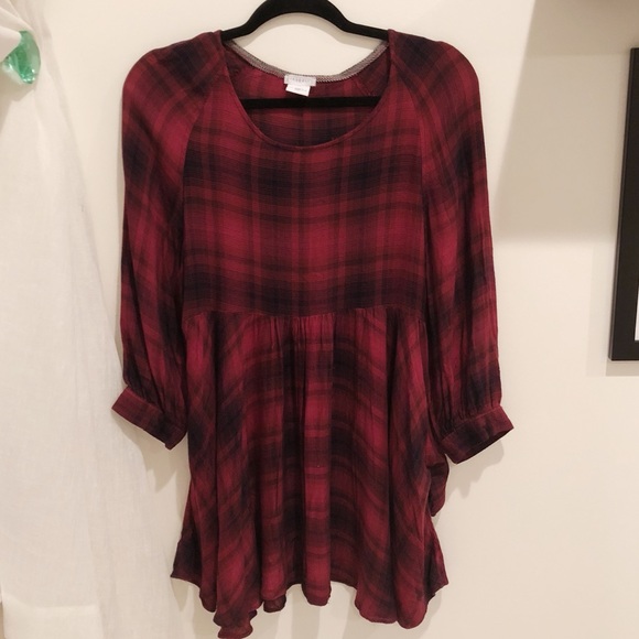 Urban Outfitters Dresses & Skirts - Urban Outfitters - plaid flowy asymmetrical dress